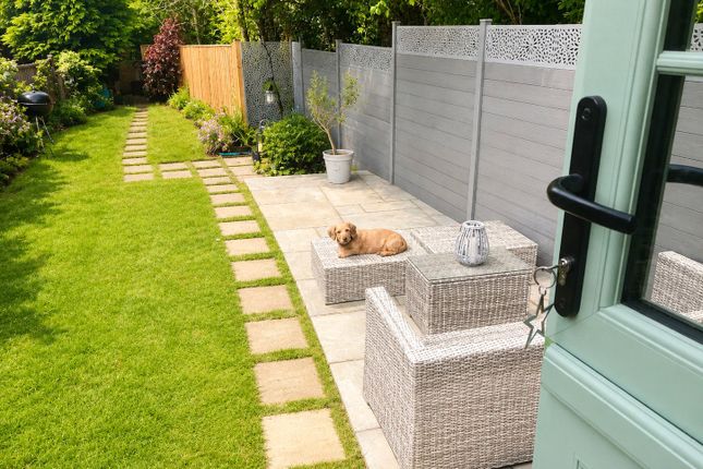 Willow Cottage, 1, Northfield, Godalming photo 4