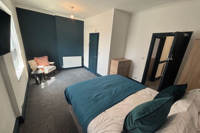 Room 5, Lockett Street, Stoke-On-Trent photo 5