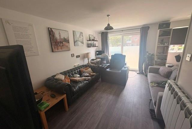 15, Nightingale Walk, Hemel Hempstead photo 2