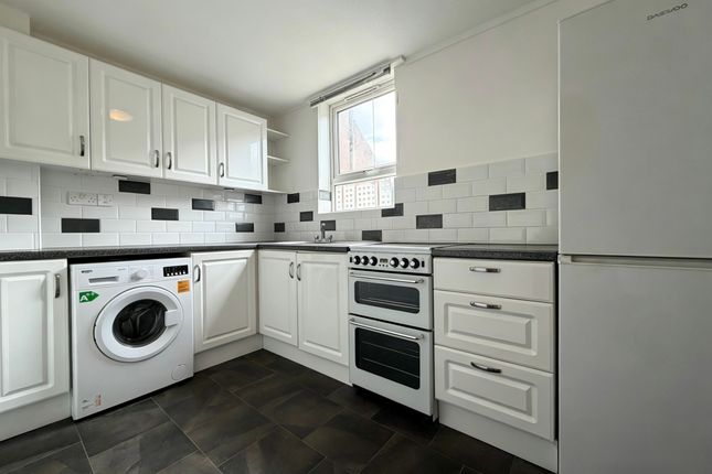 3, Willow Court, Exeter photo 4