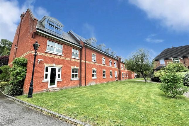 Flat to rent in Victoria Mews, St. Judes Road, Englefield Green, Egham