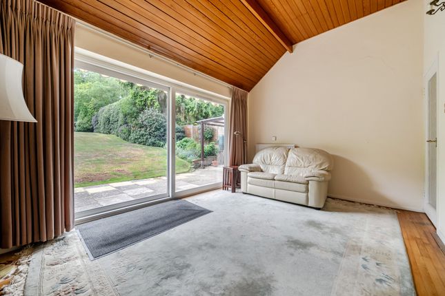 55, Howards Wood Drive, Gerrards Cross photo 4
