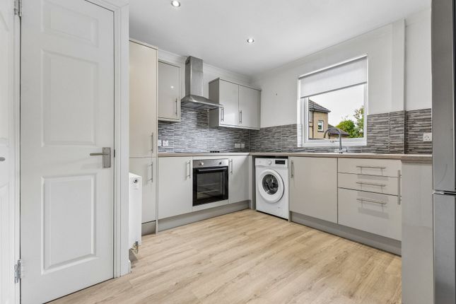 22, Cairneymount Avenue, Falkirk photo 4