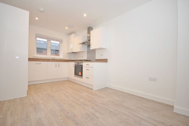 4, Spindle way, Gloucester photo 4