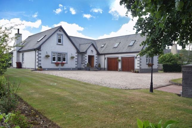 Thumbnail Detached house for sale in Laurelbank, Hartree Entries Road, Biggar