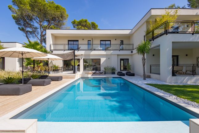 Thumbnail Property for sale in Sainte-Cecile-Les-Vignes, Provence-Alpes-Cote D'azur, 84290, France