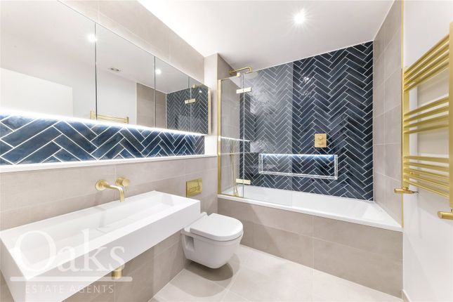 End terrace house for sale in Knights Hill, London