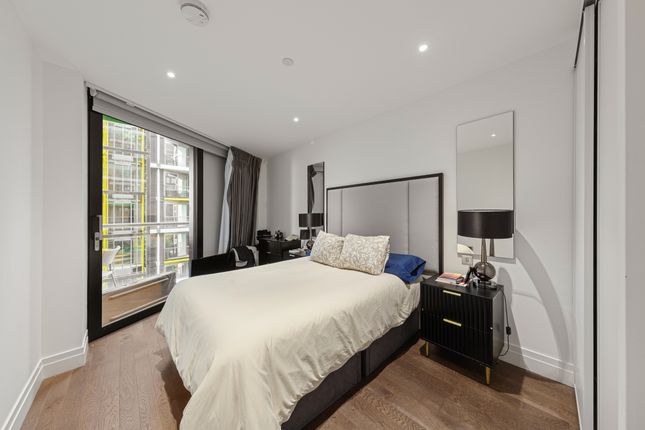 88, 4, Riverlight Quay, London photo 2
