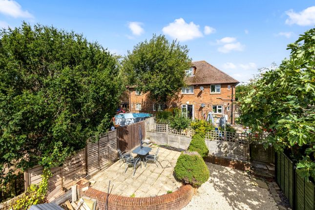 116 Alderbrook Close, Crowborough photo 3
