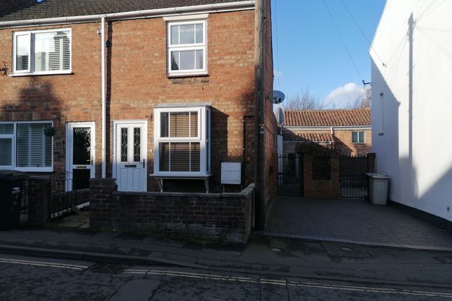 Thumbnail Semi-detached house to rent in Kidgate, Louth