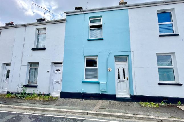 Thumbnail Terraced house for sale in Oak Place, Newton Abbot