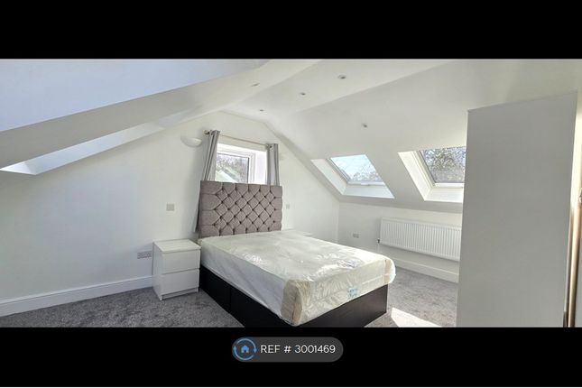 Blackwood Cottages, Shadwell Lane, Leeds photo 5