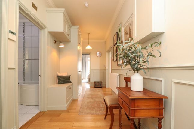 Flat 1, 19, Sea Road, Kent photo 2