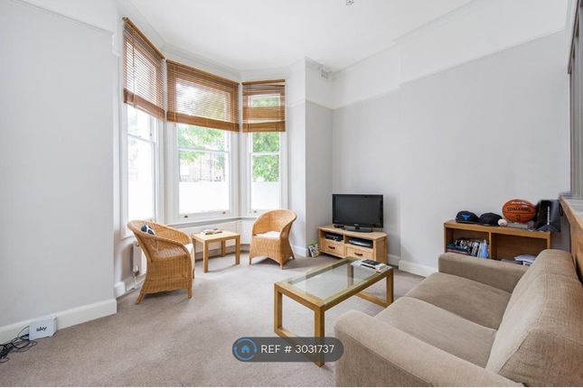 Flat B, Lakeside Road, London photo 2