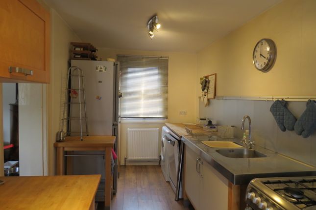 61B, SALISBURY photo 3