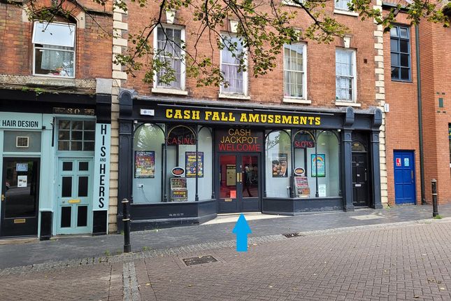 Retail premises to let in Broad Street, Worcester