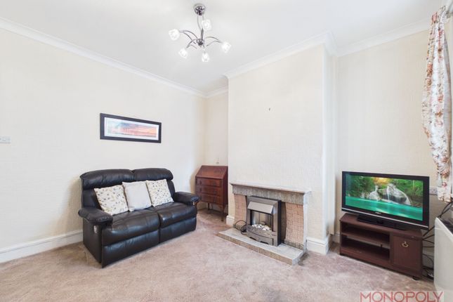 20 Bangor Road, Wrexham photo 3