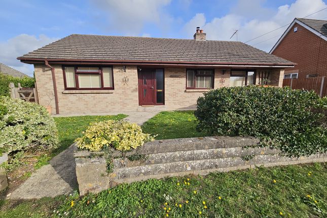 2-bed bungalow on Runnymede, Baileys Drove, Wareham, £1,450/mo