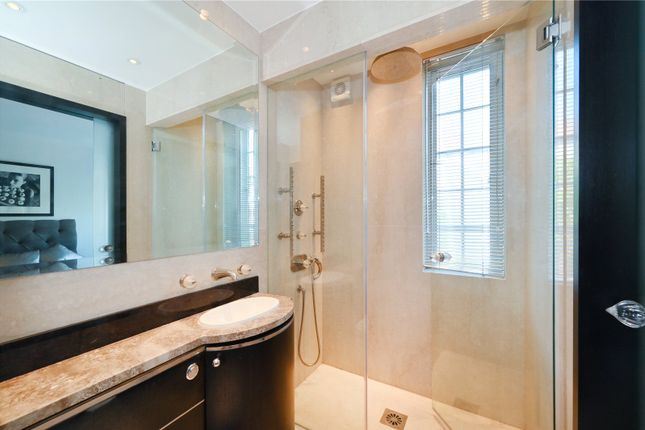 Flat for sale in Chelsea Cloisters, Sloane Avenue, London