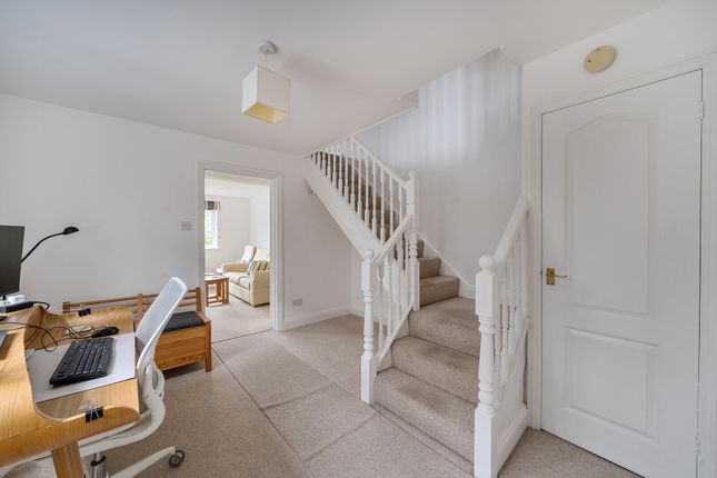 25, Rose Bank Cottages, Surrey photo 4