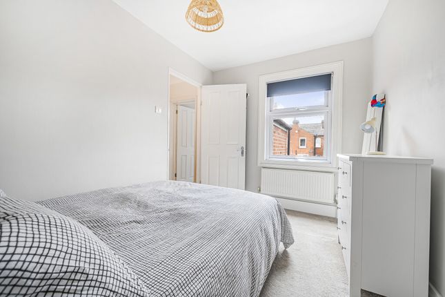 Terraced house for sale in York Road, Reading, Berkshire