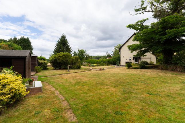 5, Pool Furlong, Stourbridge photo 3
