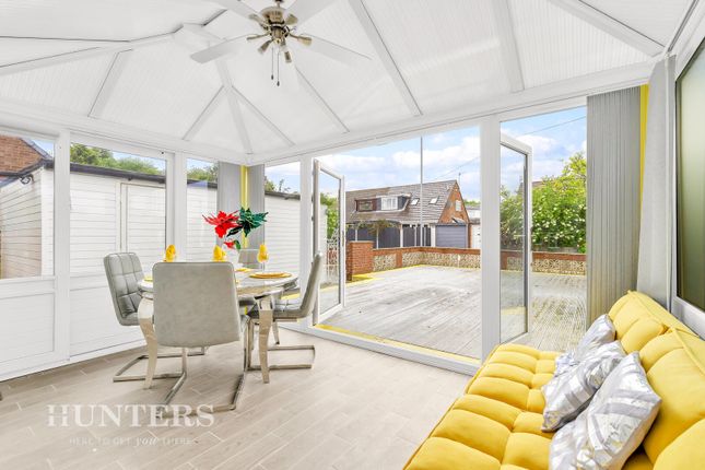 4, Meadow Walk, Littleborough photo 4