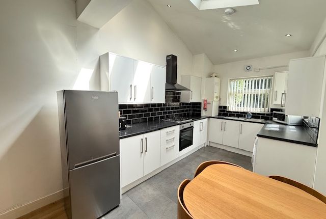 1-bed house on 445,  Shoreham Street, Sheffield, £565/mo