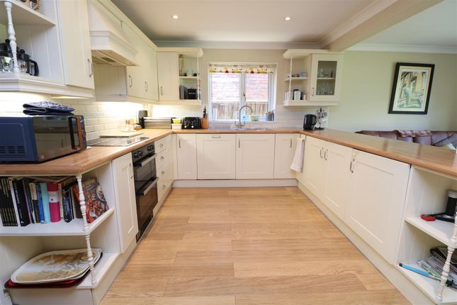 10B, Hawkeridge Road, Yarnbrook photo 4