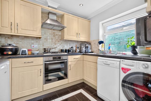 Avenue Place, Harrogate photo 3