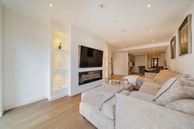 Flat 311, Linter Building, 44, Whitworth Street, Greater Manchester photo 2