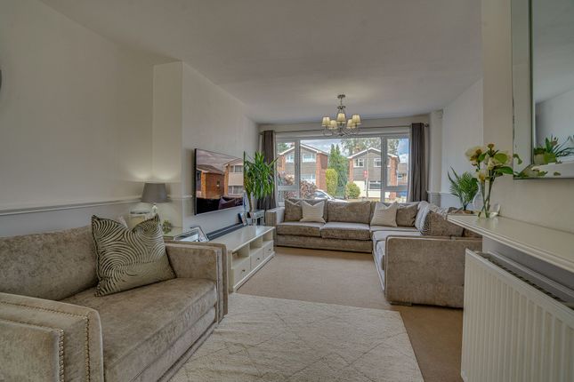 9 Beresford Road, Eastleigh photo 4