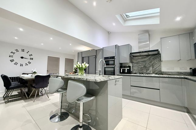 6, Oakdene Court, Alwoodley, Leeds, Oakdene Court, Alwoodley, Leeds, Leeds photo 4