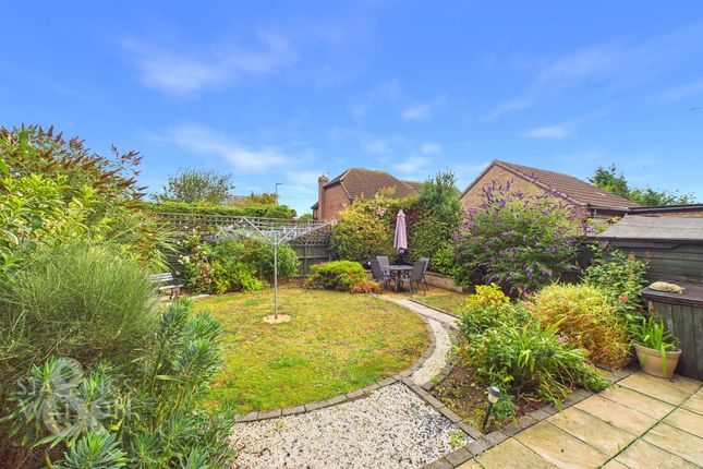 13 Thames Way, Great Yarmouth photo 4