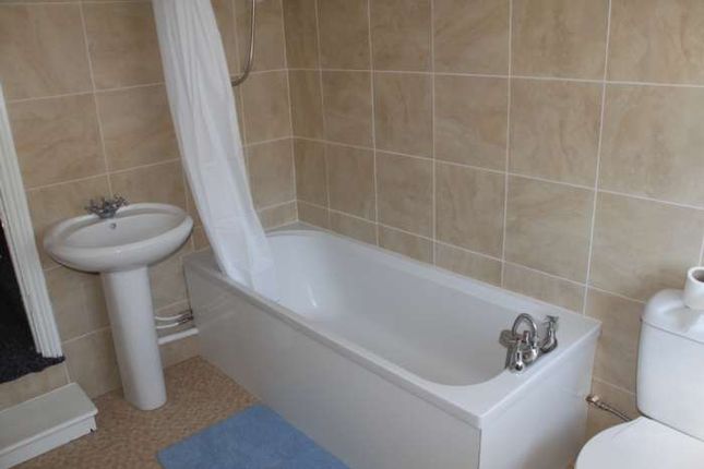 154, Treharris Street, Cardiff photo 4