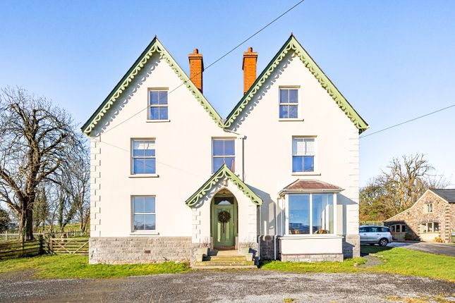 Thumbnail Country house for sale in Gwynfe, Llangadog