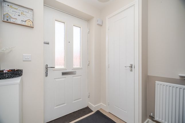 29, Denny Lane, Milton Keynes photo 3