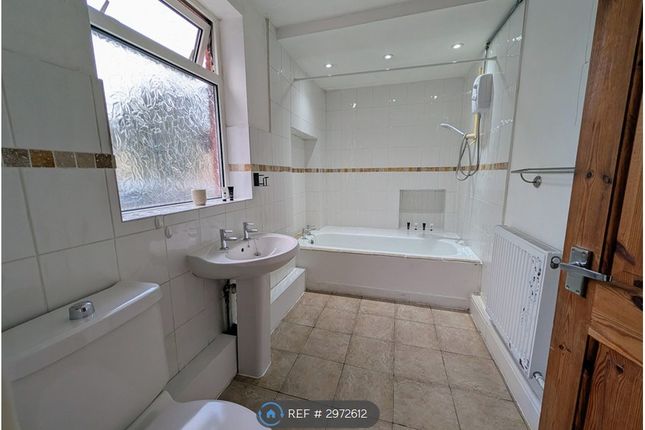 Crossley St, New Sharlston, Wakefield photo 3