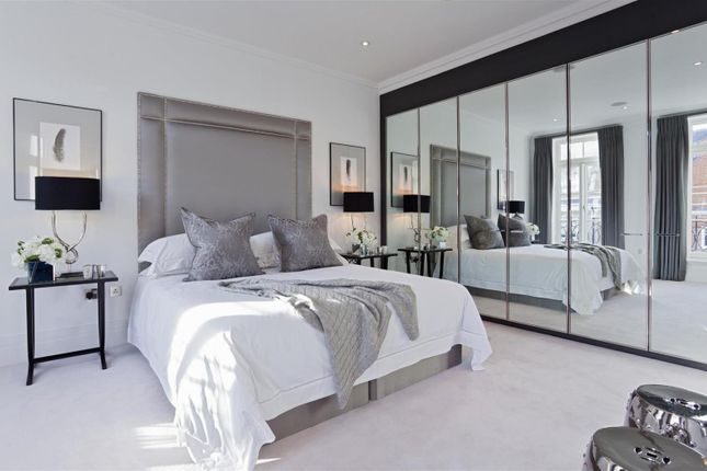Princess Square, Esher photo 4