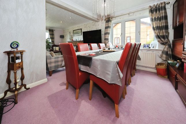 5, Ewloe Close, Kidderminster photo 4