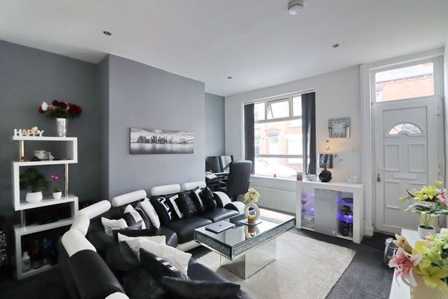 13, Chapman Street, Bolton photo 2