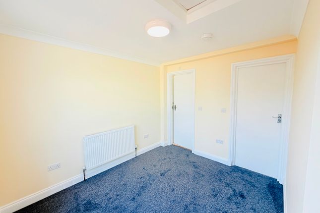 48, Central Avenue, Hayes photo 2