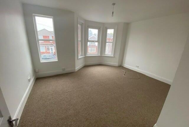 184 Radstock Road, Radstock Road, SO19 2HU, Southampton photo 3