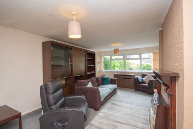 5A, Mitchison Road, Cumbernauld photo 2