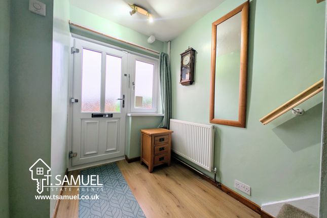32 Laurel Close, Aberdare photo 2