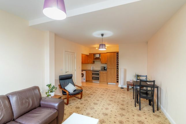 Flat for sale in College House, Huddersfield Road, Barnsley