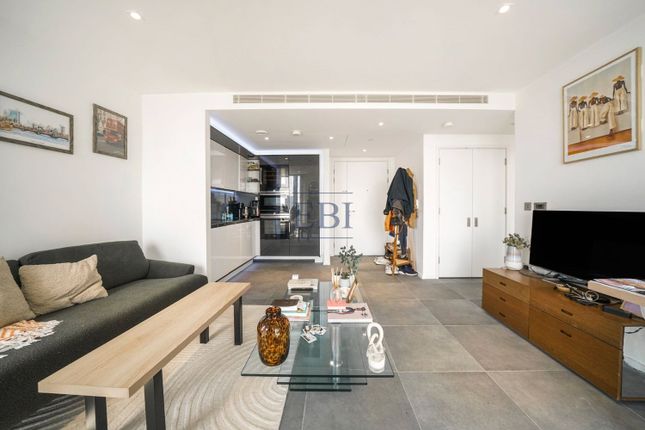 1104(L2), Dollar Bay Point, London photo 4