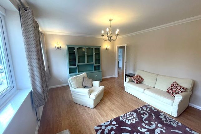 29, Parkside, Potters Bar photo 4
