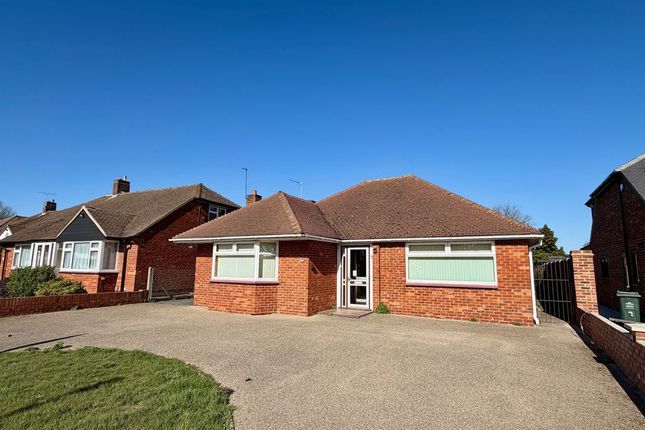 2-bed house on 7, Dene Close, Wilmington, £700,000