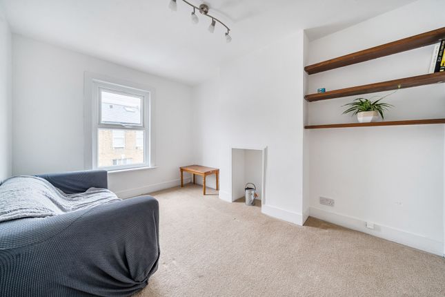 22A, Bedford Road, London photo 4